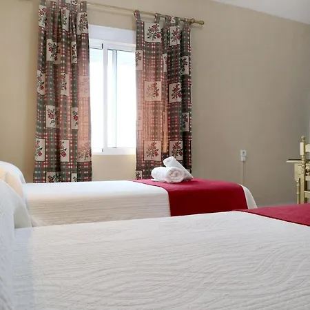 Victoria ゲストハウス ラ・カルロータ